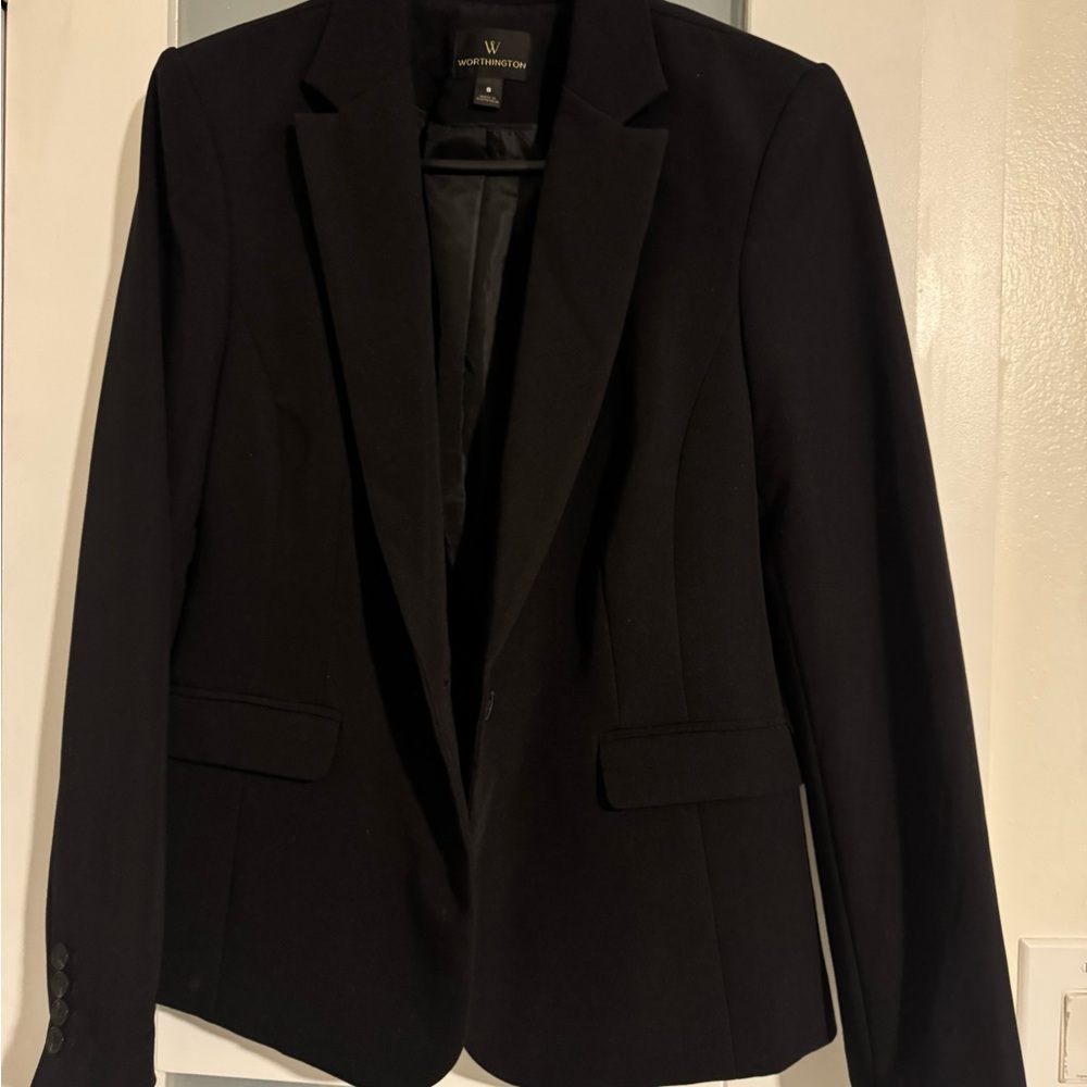 Worthington Classic Black Blazer